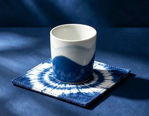 蓝白渐变山峦主人杯 产品图2
